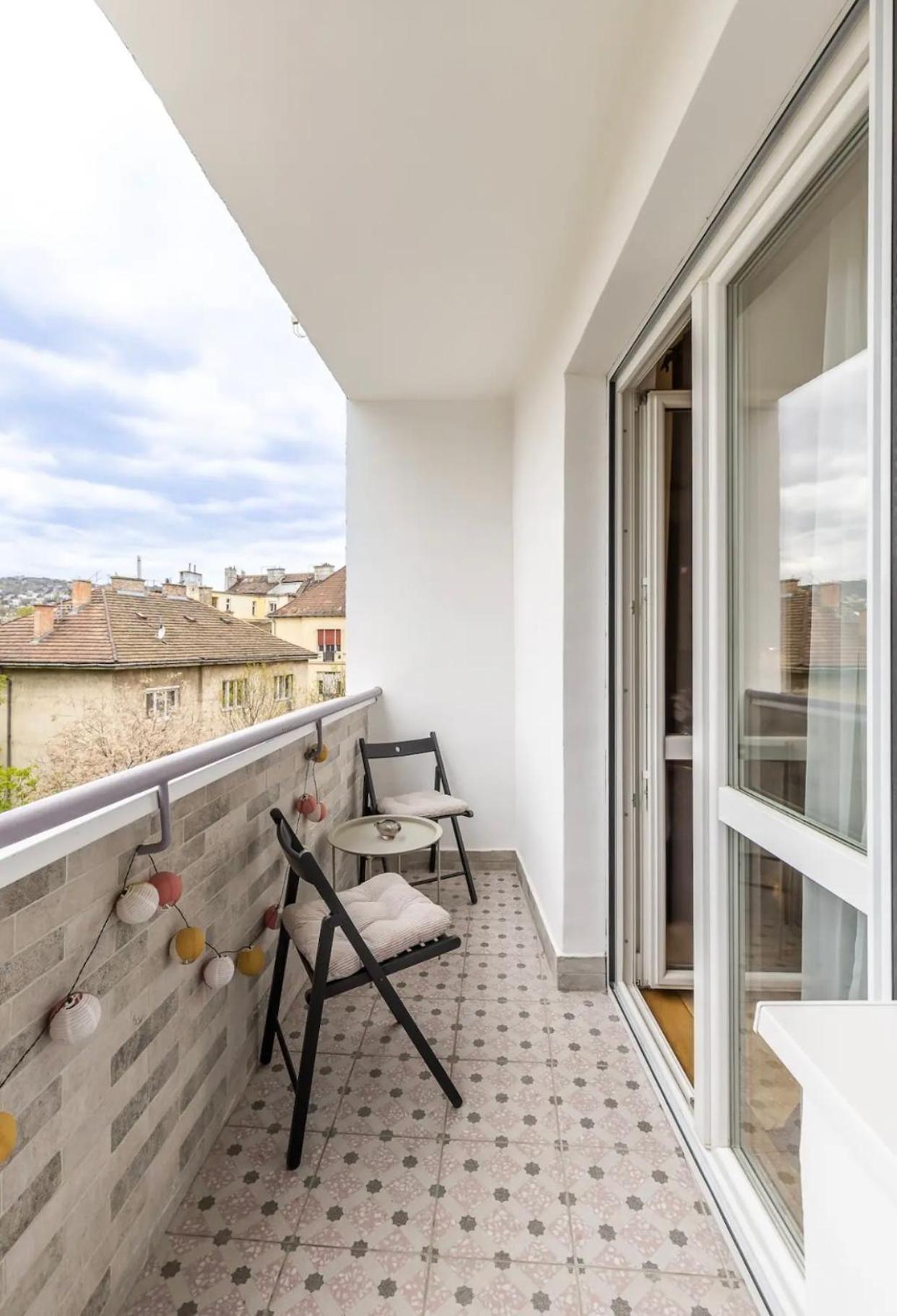 Elegant Escape By Buda Castle For Pleasure Seekers Βουδαπέστη Εξωτερικό φωτογραφία
